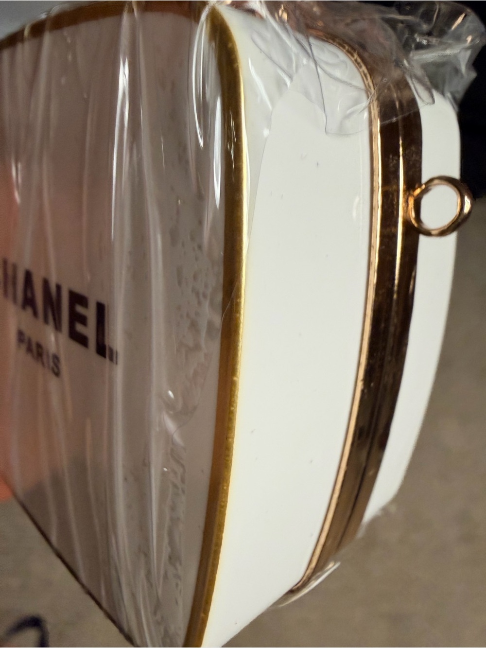 BRAND NEW White Chanel Mini Beauty Box Coin Purse w Chain Link Strap (Removable) - Picture 8 of 12